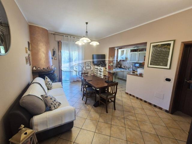 Appartamento in vendita di 120 m² in Via Carlo Porta