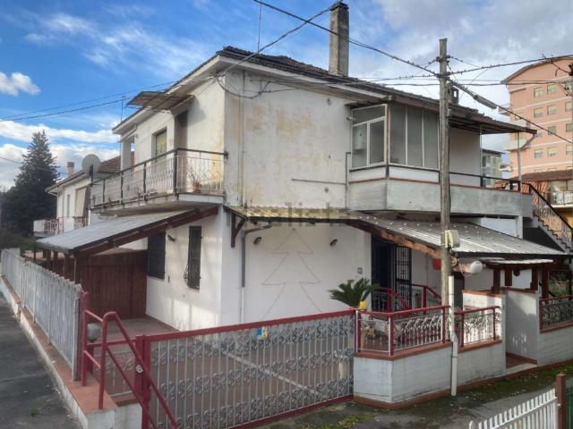 Appartamento in vendita di 120 m² in Via Casalbordino