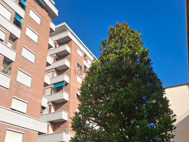 Appartamento in vendita di 120 m² in Via Cecconi