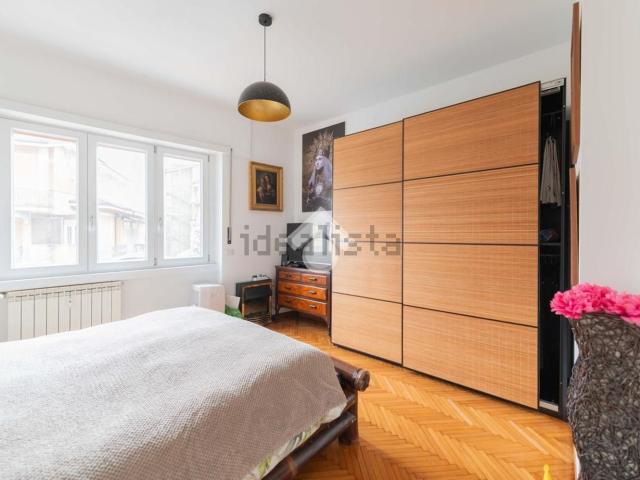 Appartamento in vendita di 120 m² in Via Cecilio Stazio, 24
