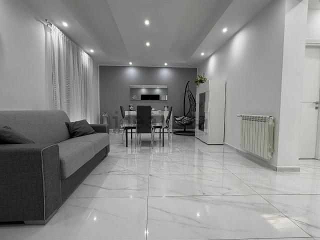 Appartamento in vendita di 120 m² in Via Cerere