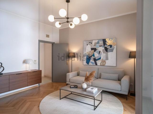 Appartamento in vendita di 120 m² in Via Cesare Battisti, 3