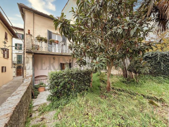 Appartamento in vendita di 120 m² in Via Chiassaia