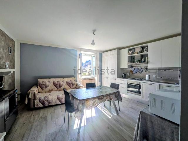 Appartamento in vendita di 120 m² in Via chiesa Vitoio