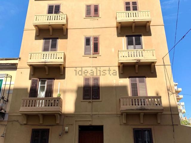 Appartamento in vendita di 120 m² in Via Ciullo D&apos Alcamo