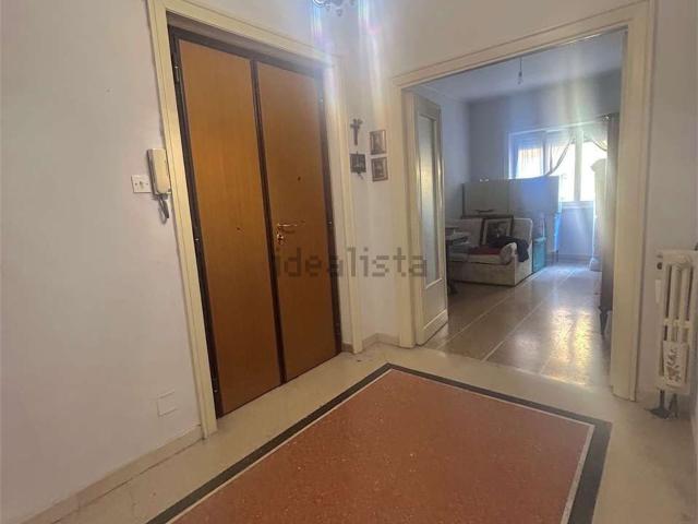 Appartamento in vendita di 120 m² in Via Cipro