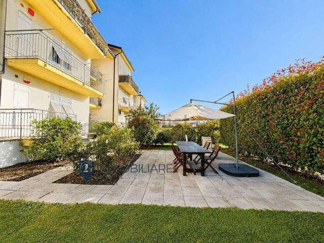 Appartamento in vendita di 120 m² in Via Cisa Vecchia, 222