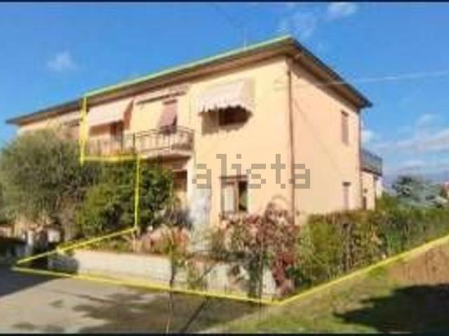 Appartamento in vendita di 120 m² in Via Croce del Ferragalli
