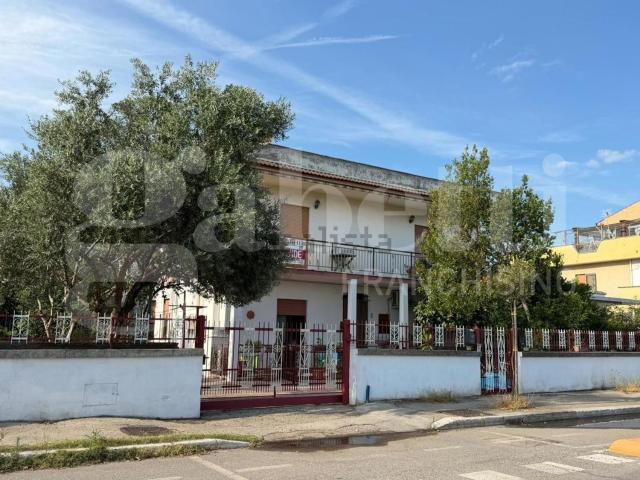 Appartamento in vendita di 120 m² in Via A. Toscanini, 59