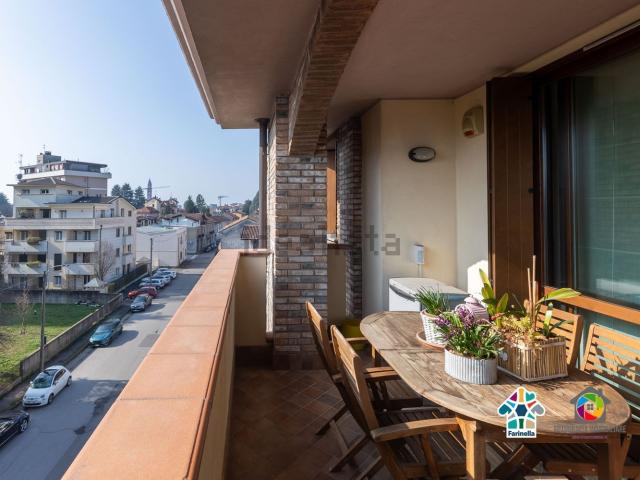 Appartamento in vendita di 120 m² in Via A. Murri, 3
