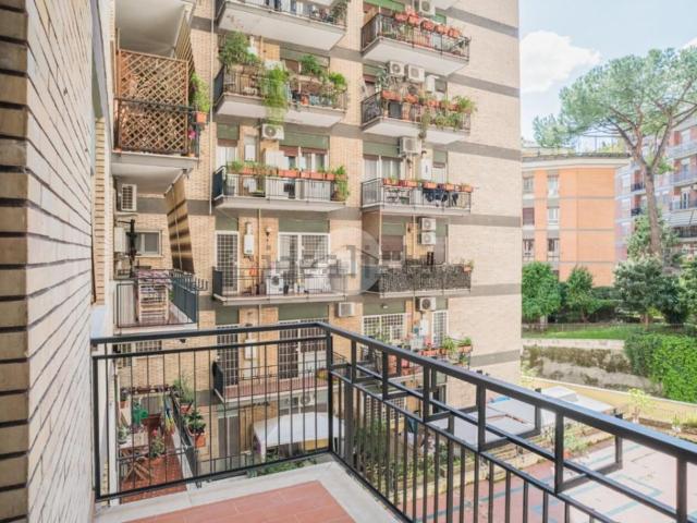 Appartamento in vendita di 120 m² in Via Antonio Toscani, 9