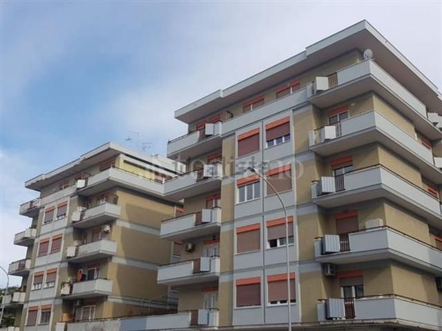 Appartamento in vendita di 120 m² in Via Antonio Zotti