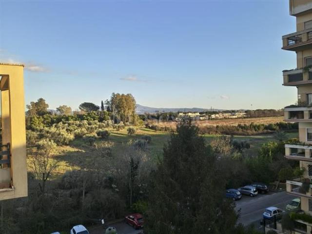 Appartamento in vendita di 120 m² in Via Antonio de Micheli