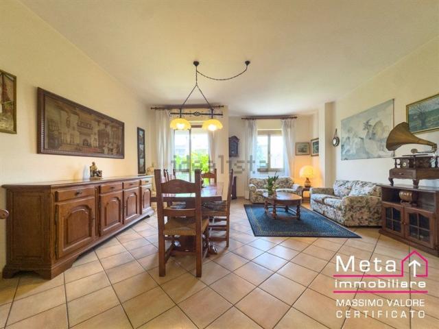 Appartamento in vendita di 120 m² in Via Antonio Gramsci, 26