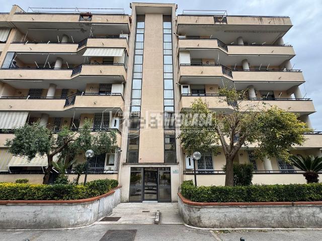 Appartamento in vendita di 120 m² in Via Antonio Niccolini