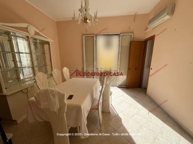 Appartamento in vendita di 120 m² in Via Antonino Curreri, 27