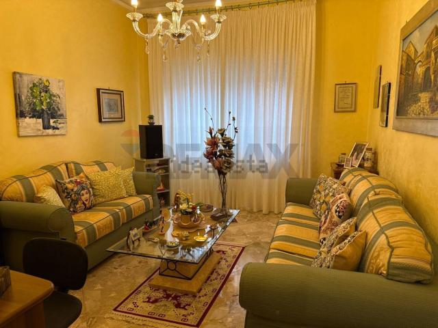Appartamento in vendita di 120 m² in Via Andrea Raia, 3