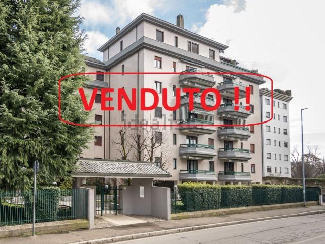 Appartamento in vendita di 120 m² in Via Angelo Mauri, 21