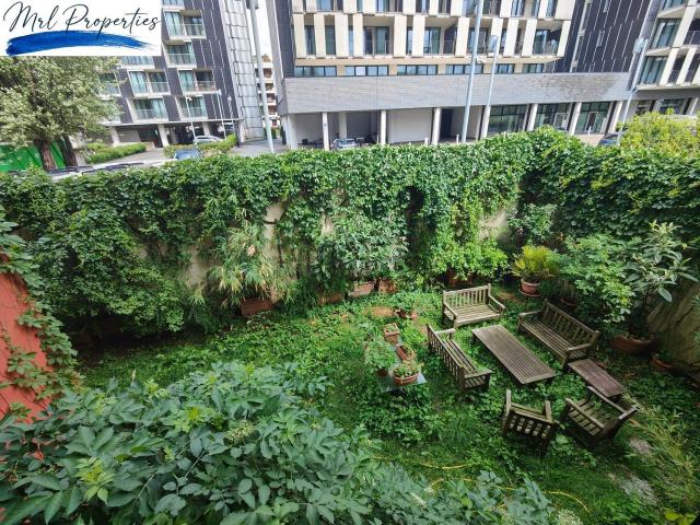 Appartamento in vendita di 120 m² in Via Adelaide Bono Cairoli, 30