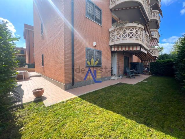 Appartamento in vendita di 120 m² in Via Adriano, 5