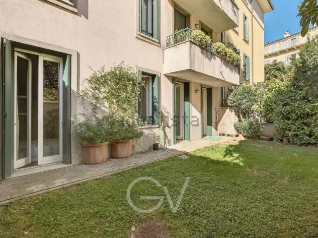 Appartamento in vendita di 120 m² in Via Altaguardia