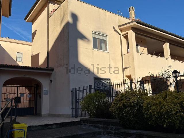 Appartamento in vendita di 120 m² in Via Alcide de Gasperi, 26