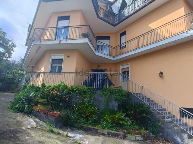 Appartamento in vendita di 120 m² in Via Aldo Fabrizi