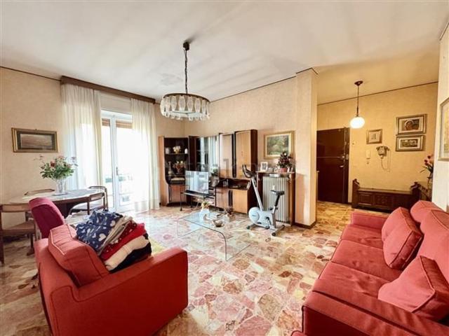 Appartamento in vendita di 120 m² in Via Alessandro Lamarmora