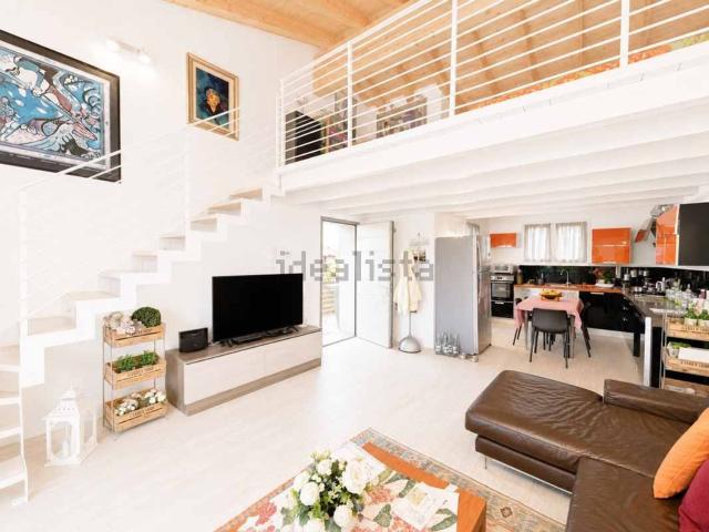 Appartamento in vendita di 120 m² in Via Alessandro Manzoni, 4