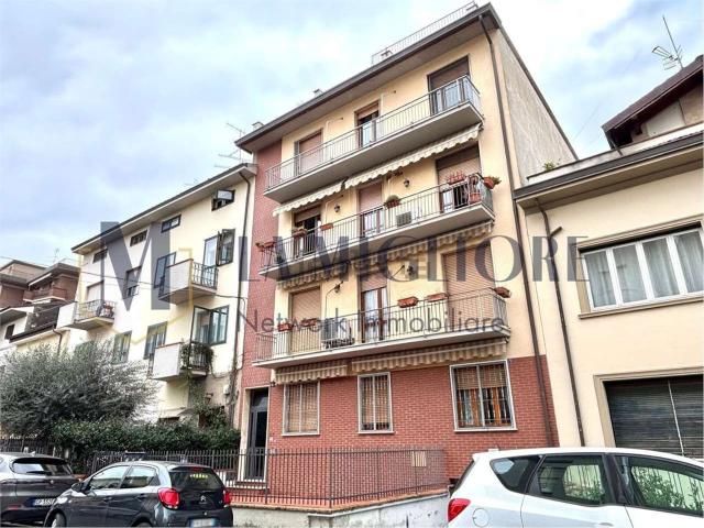 Appartamento in vendita di 120 m² in Via Alfredo Guarducci, 57