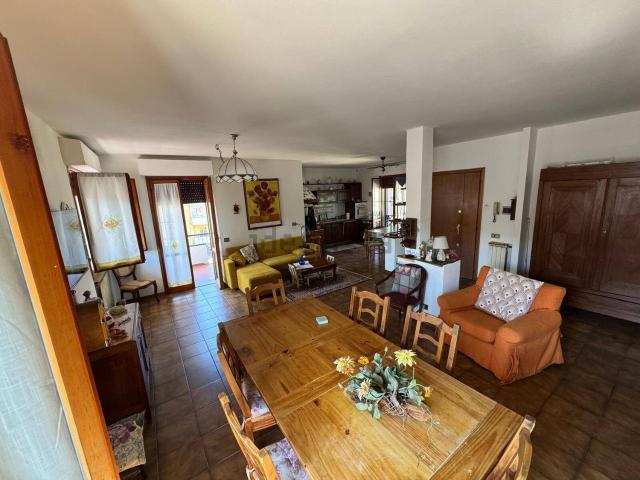Appartamento in vendita di 120 m² in Via Aligi Barducci