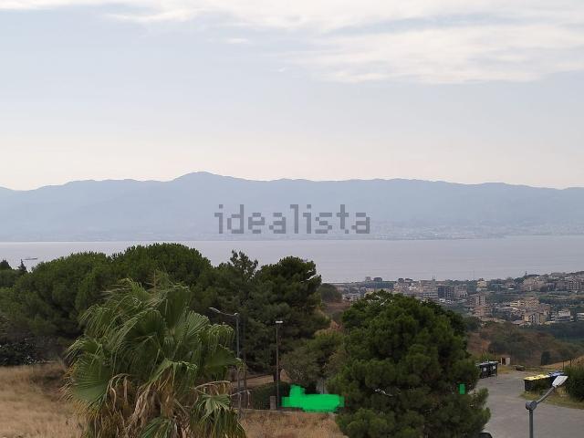 Appartamento in vendita di 120 m² in Via Arghillà Sud