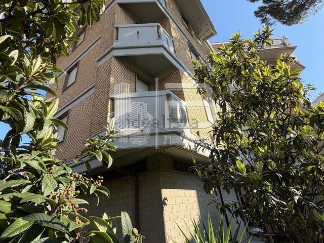 Appartamento in vendita di 120 m² in Via Aulla