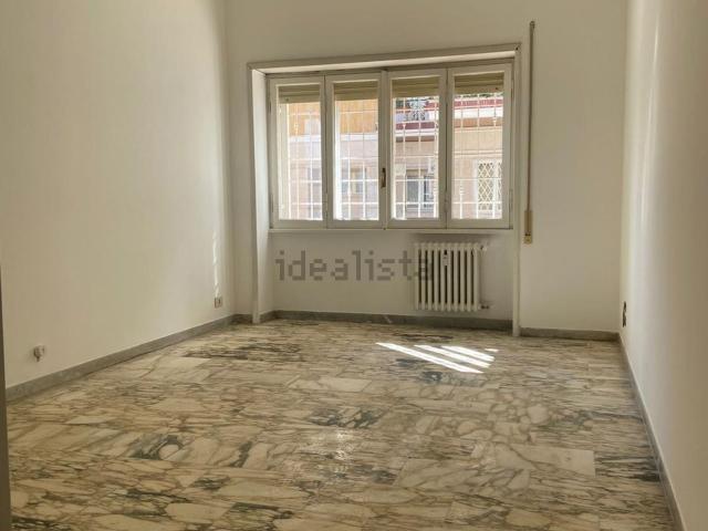 Appartamento in vendita di 120 m² in Via Avicenna, 99
