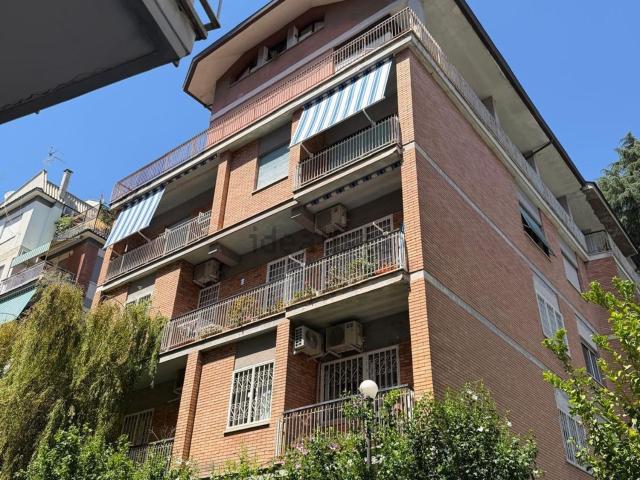 Appartamento in vendita di 120 m² in Via Bonaventura Cerretti