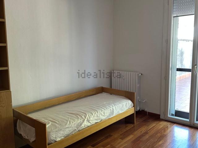 Appartamento in vendita di 120 m² in Via Beatrice II D&apos Este