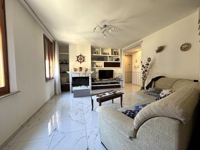 Appartamento in vendita di 120 m² in Via Benozzo Gozzoli