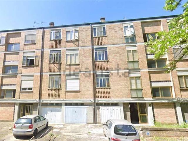 Appartamento in vendita di 120 m² in Via Bentivoglio, 235