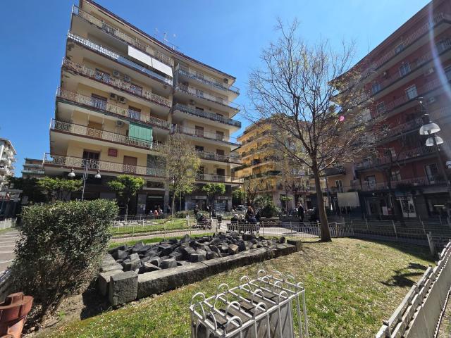 Appartamento in vendita di 120 m² in Via Benvenuto Cellini, 9