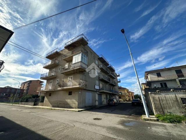 Appartamento in vendita di 120 m² in Via Berard