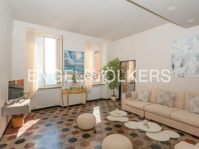 Appartamento in vendita di 120 m² in Via Brennero