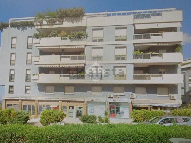 Appartamento in vendita di 120 m² in Via Budapest, 10