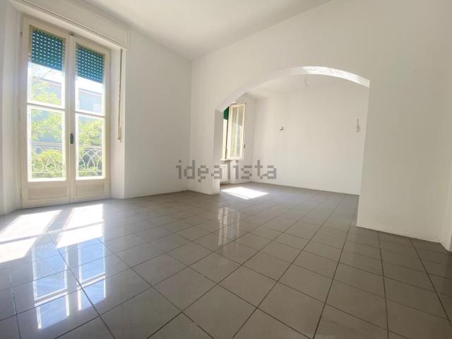 Appartamento in vendita di 120 m² in Via G. Carducci, 96
