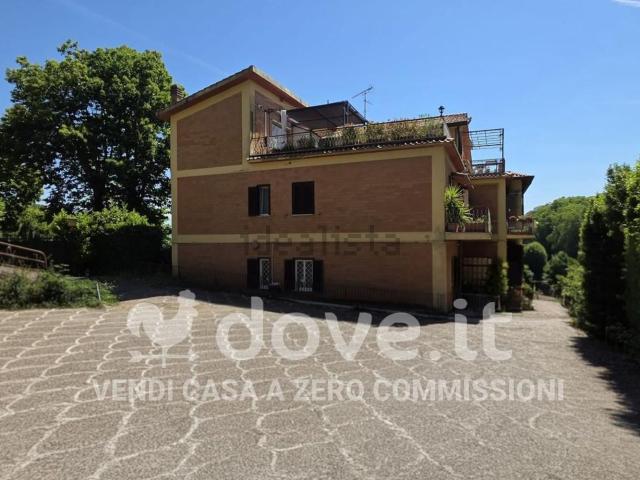 Appartamento in vendita di 120 m² in Via G. Mameli, 2