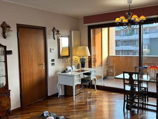 Appartamento in vendita di 120 m² in Via G. Matteotti, 1