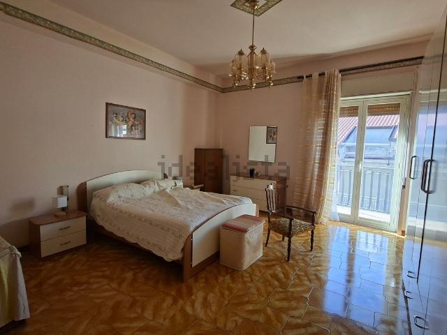 Appartamento in vendita di 120 m² in Via G. Pitrè