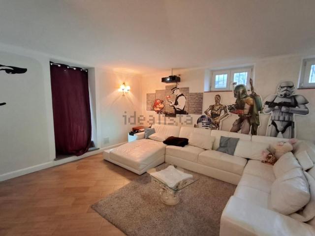 Appartamento in vendita di 120 m² in Via G.Polverosi