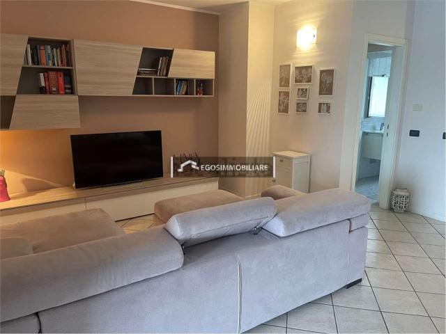 Appartamento in vendita di 120 m² in Via Gazzolo