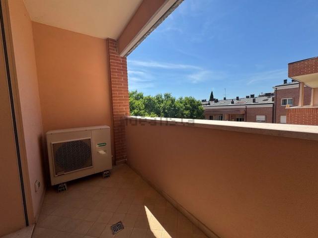 Appartamento in vendita di 120 m² in Via Gabriele D&apos Annunzio
