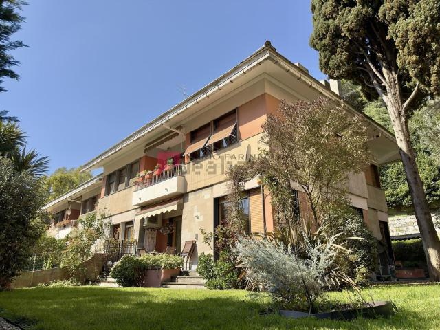 Appartamento in vendita di 120 m² in Via Gabriele Rossetti, 35